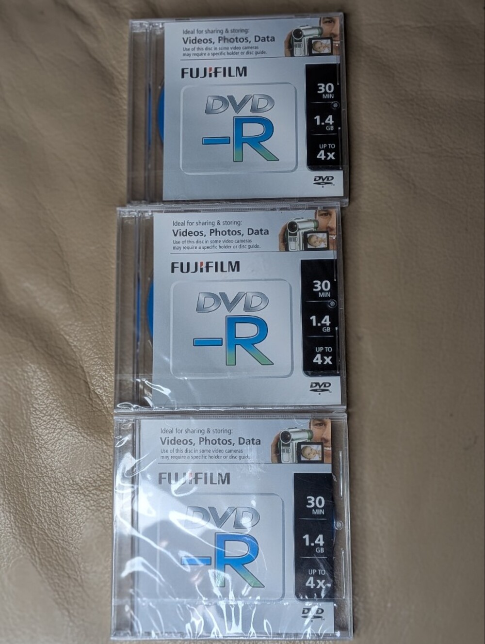 NEW Fujifilm DVD-R 4.7GB 4x Recordable Disc